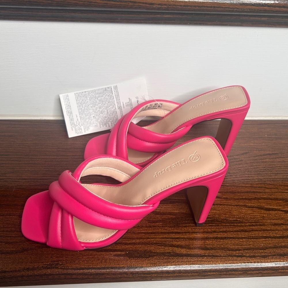 Pink Block Heel Crisscross Heels - Picture 10 of 10